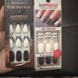 imPRESS Monochrome Chevron Press-On Nails